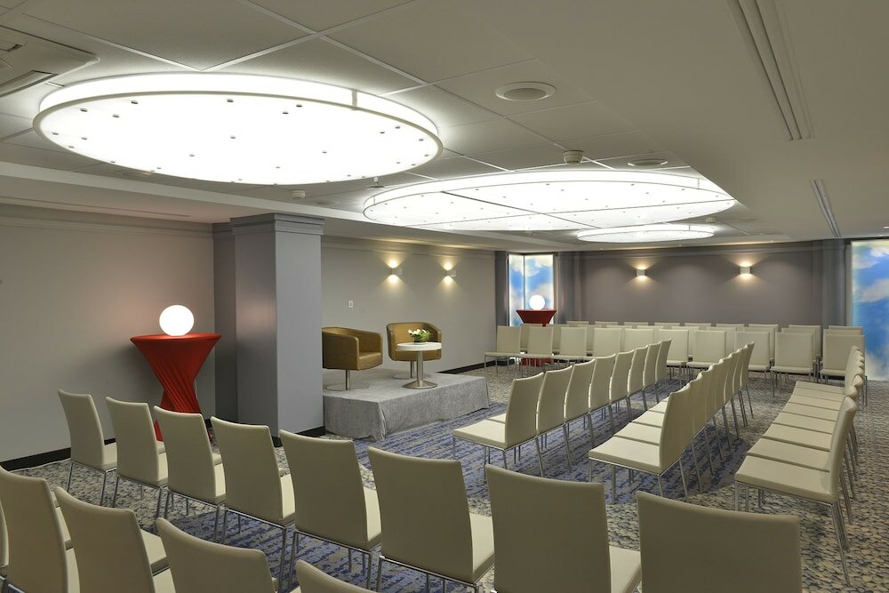 Фото Crowne Plaza Toulouse