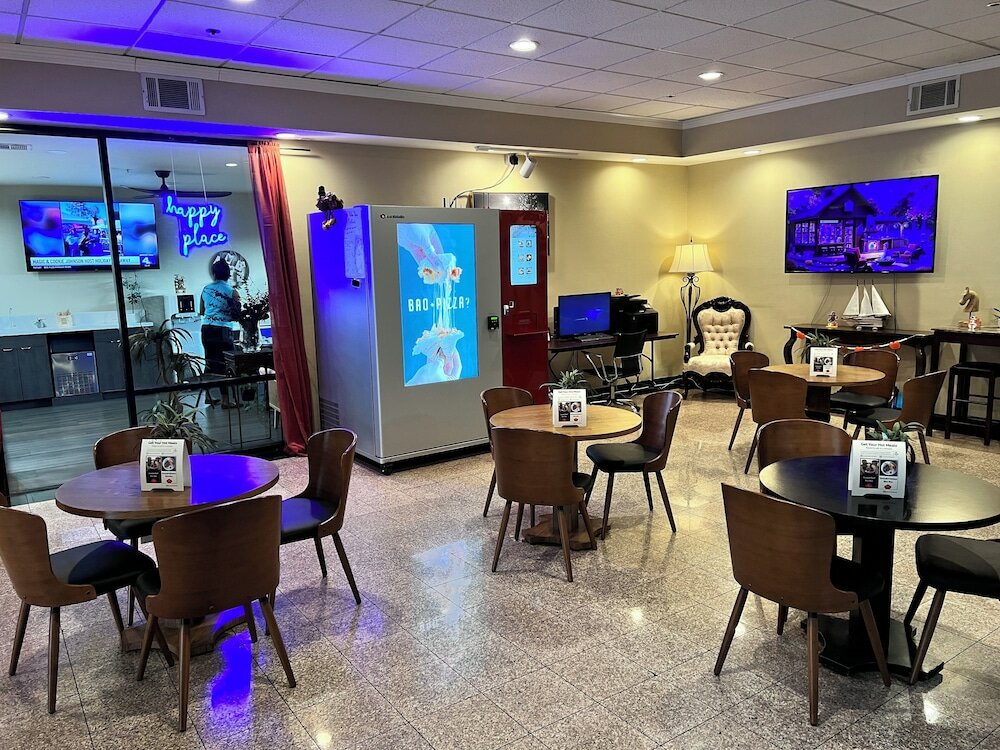 Фото GreenTree Inn & Suites Alhambra