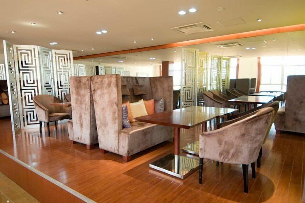 Фото Hotel Victoria Garden