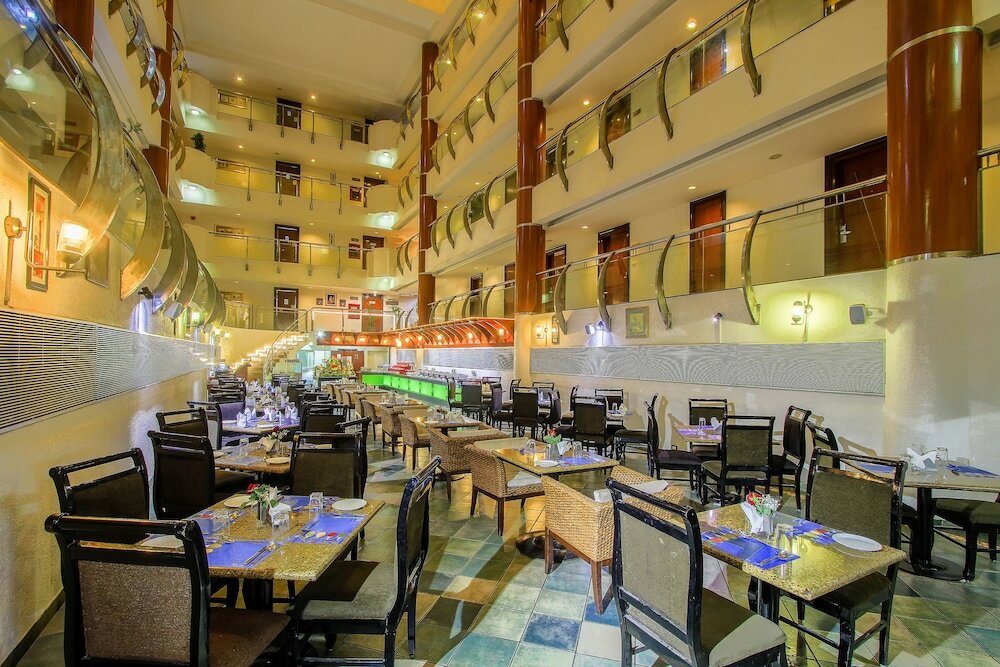 Фото Citadel Sarovar Portico Bengaluru