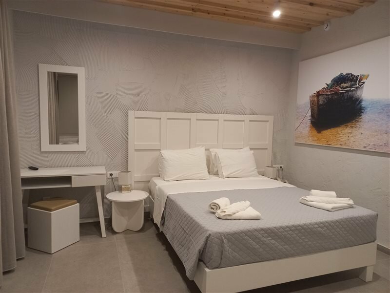 Фото Irina Beach Hotel