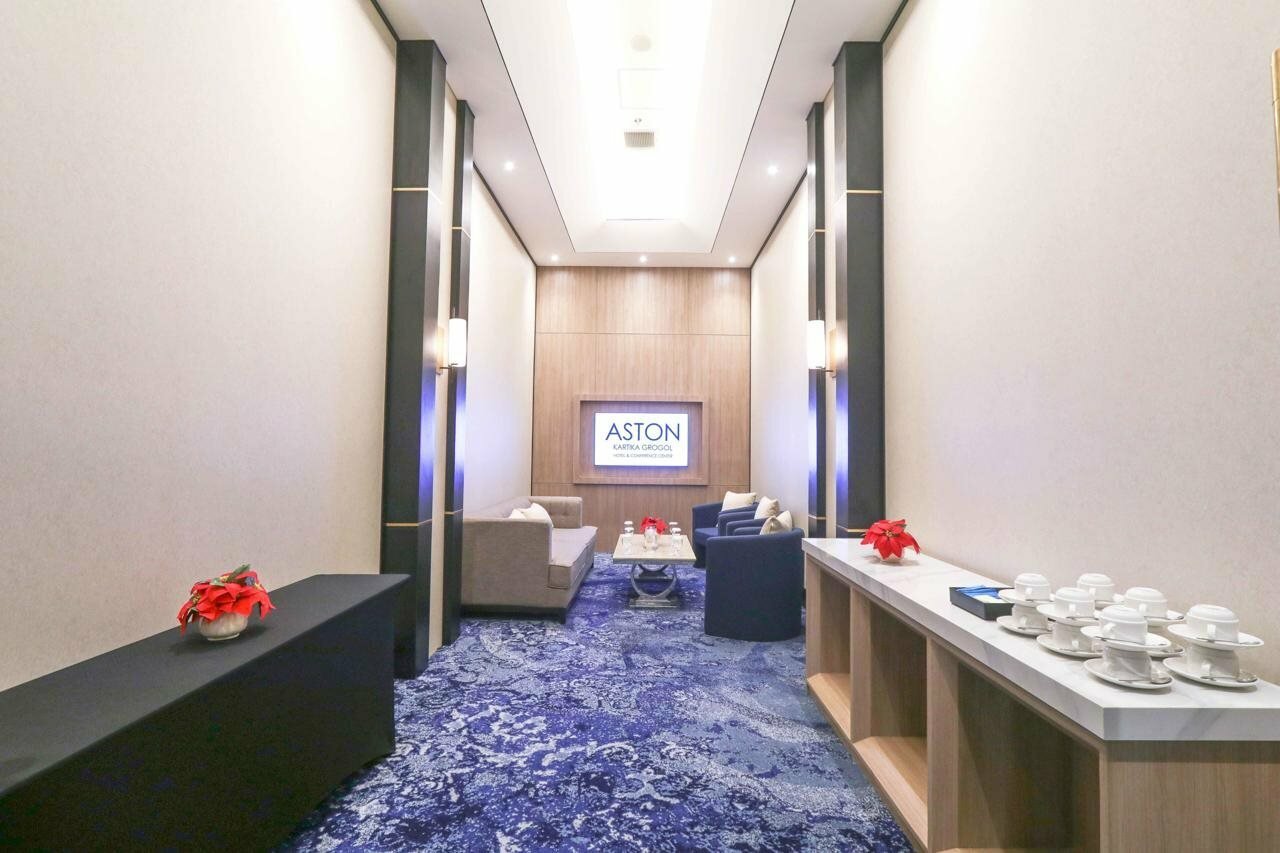 Фото Aston Kartika Grogol Hotel & Conference Center