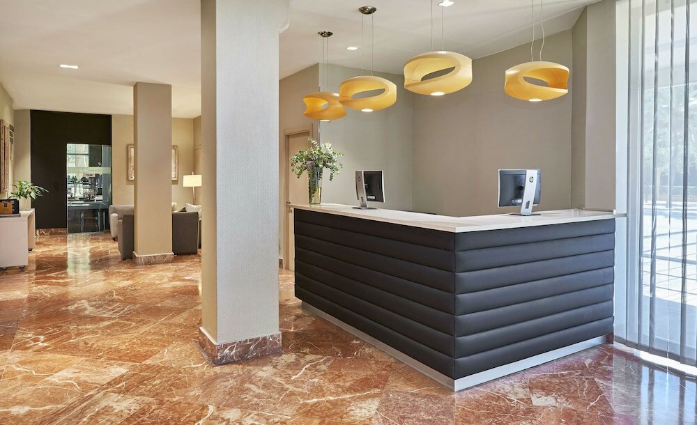 Фото Nh Avenida Jerez