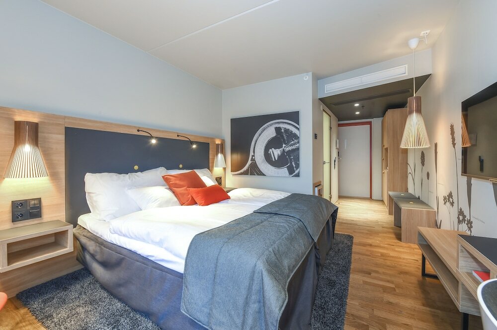 Фото Clarion Hotel The Edge