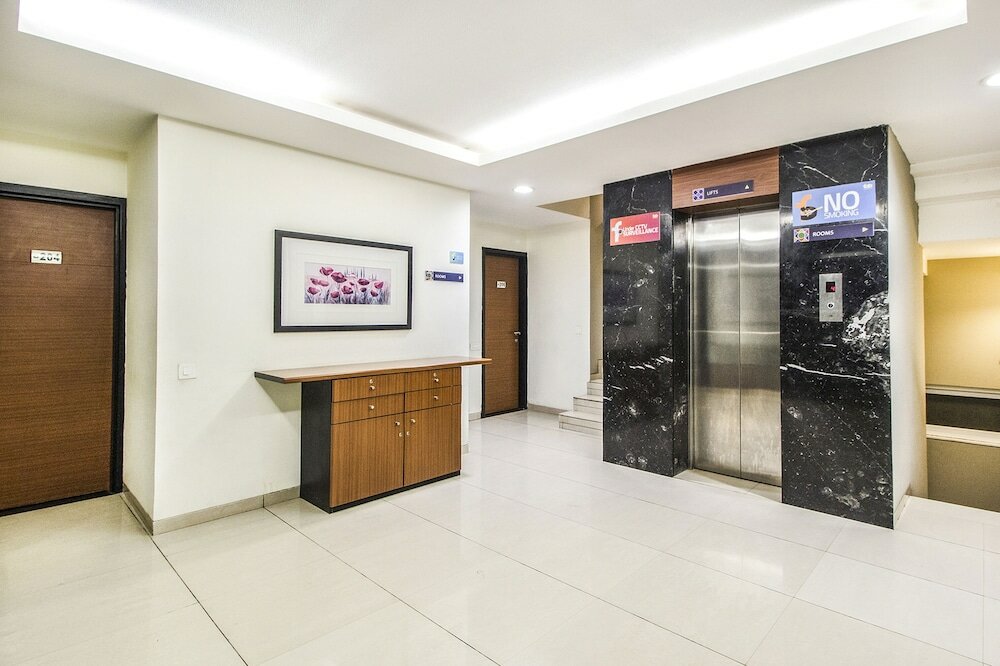 Фото Fabhotel Prime Avenue