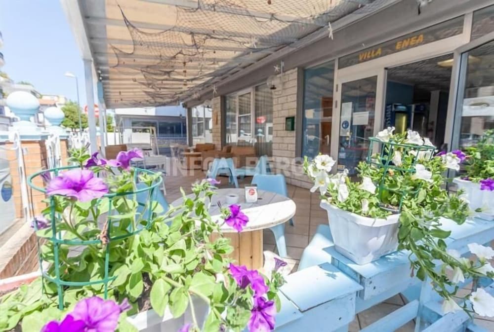 Фото Hotel Villa Enea