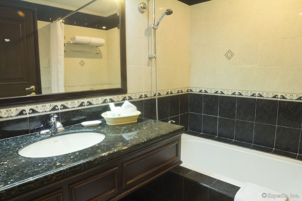 Фото Herald Suites Solana