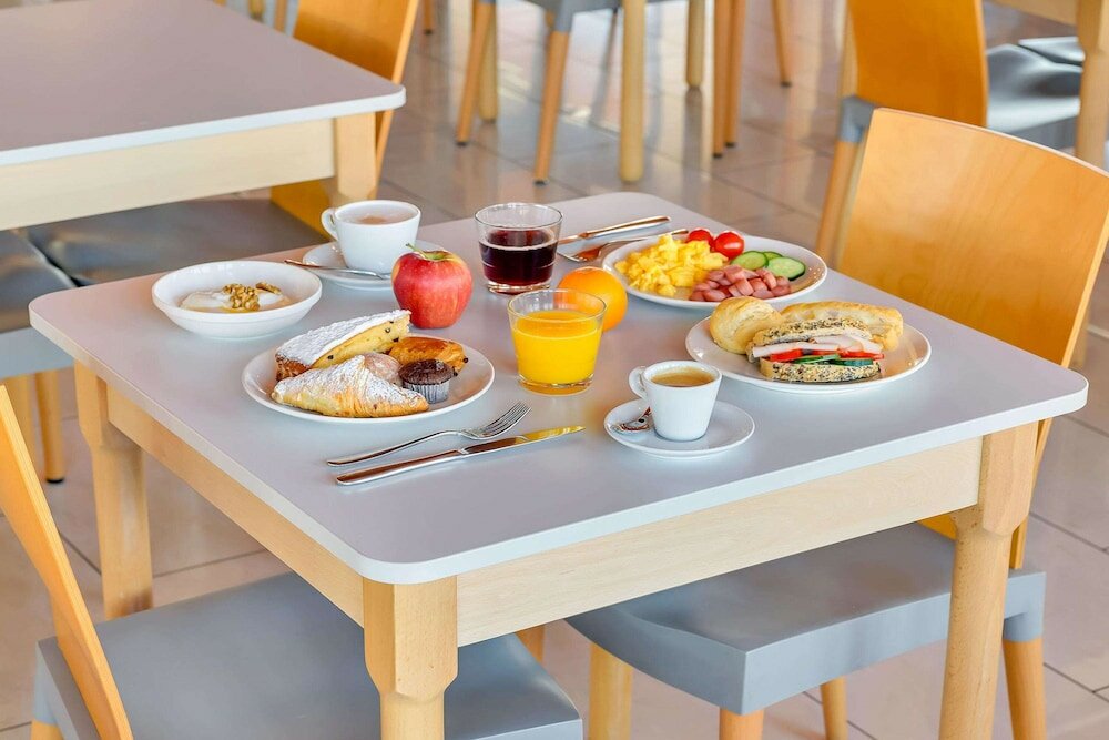 Фото B&b Hotel Milano La Spezia