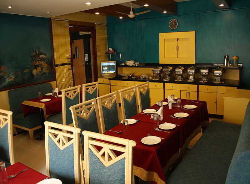 Фото Hotel Imperial Executive, Andheri