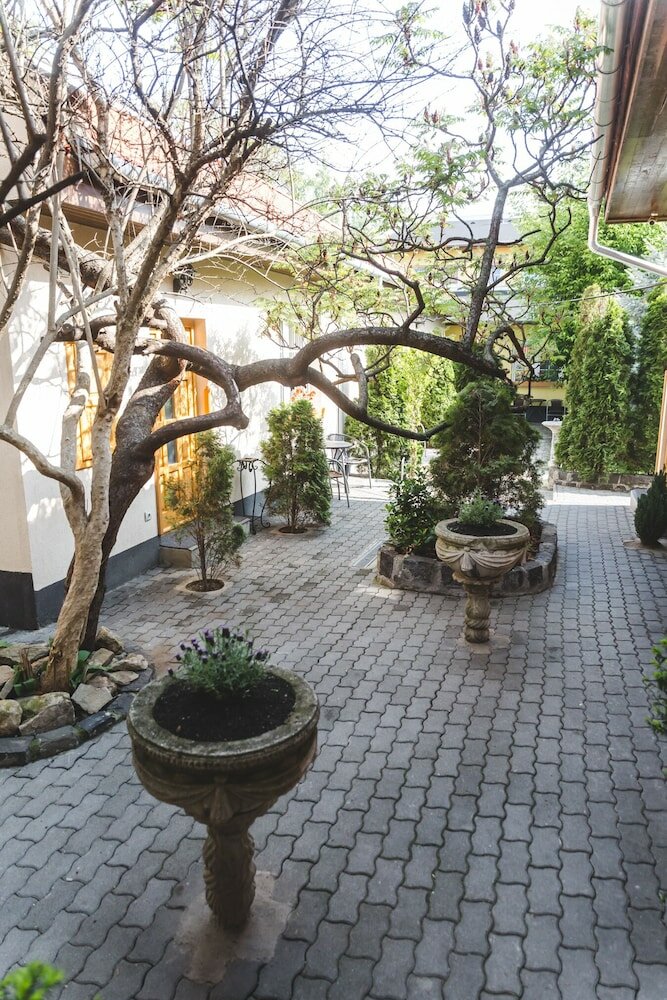 Фото Karin Hotel