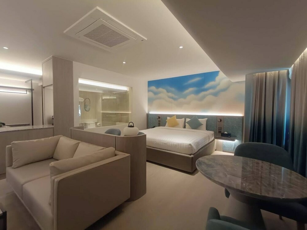 Фото 141616794833