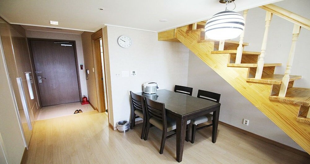 Фото High Castle Resort