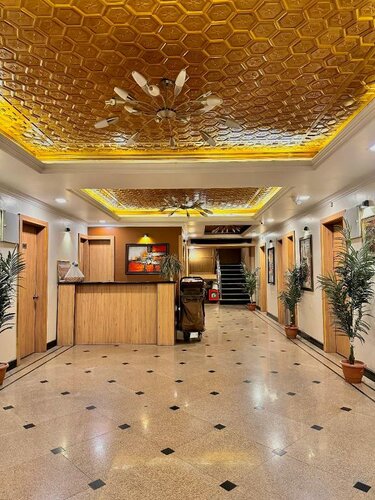 Внешний вид отеля Comrade Inn в Сринагаре, фото 2