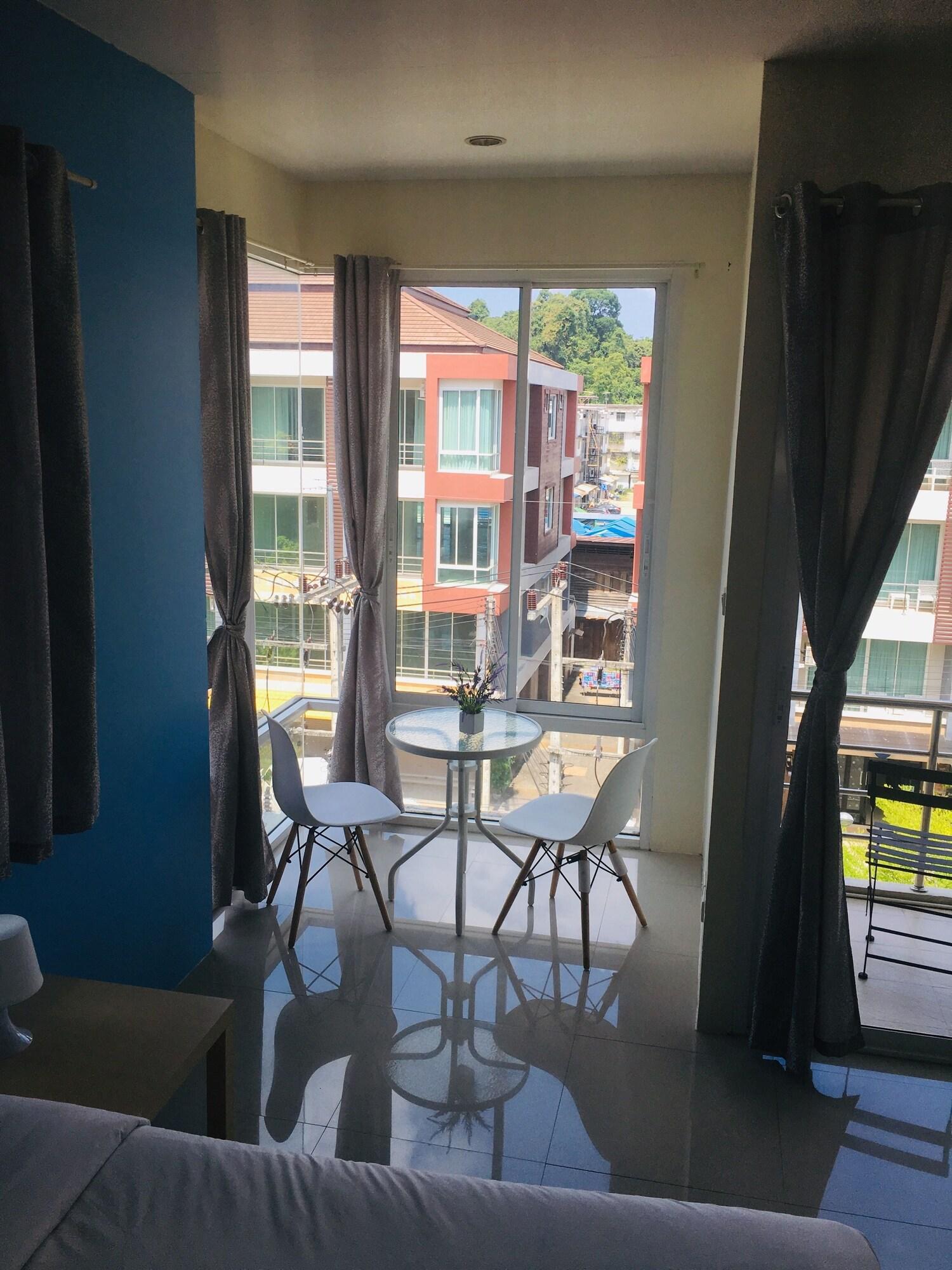 Фото B Ber House