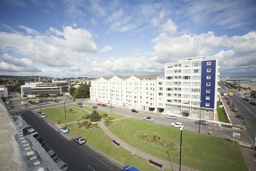 Внешний вид отеля Citrus Hotel Eastbourne by Compass Hospitality в Истборне, фото 5