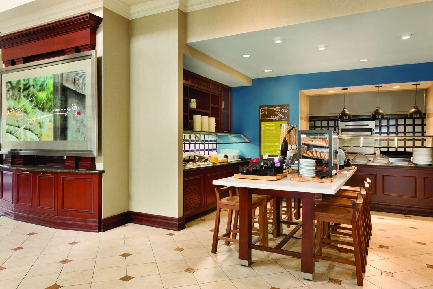 Фото Hilton Garden Inn Niagara-On-The-Lake