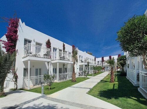 Гостиница Petunya Beach Resort в Бодруме