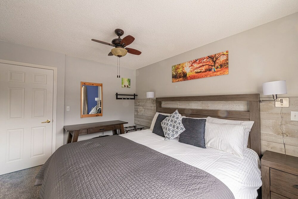 Фото Banff Boundary Lodge