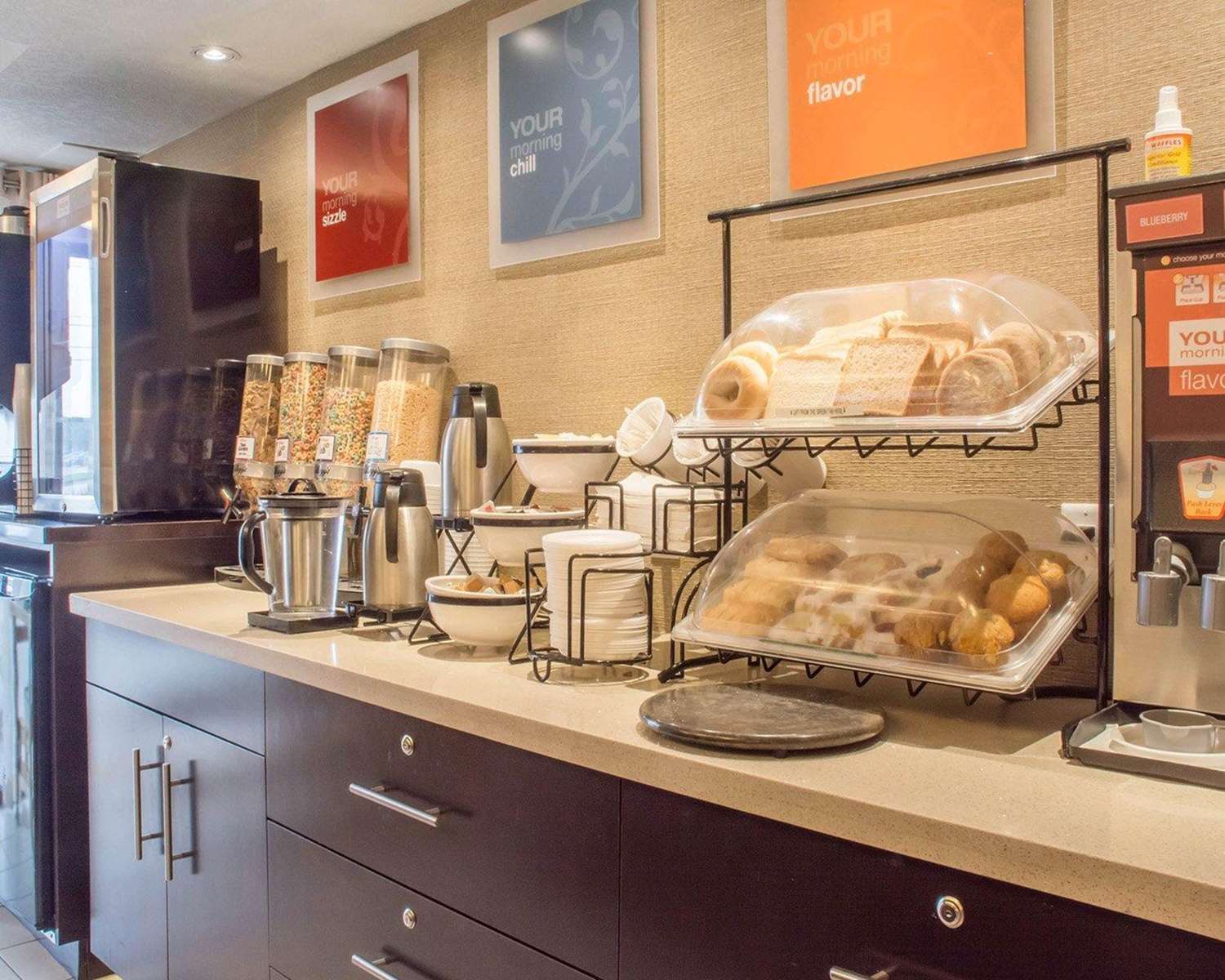 Фото Comfort Inn Guelph