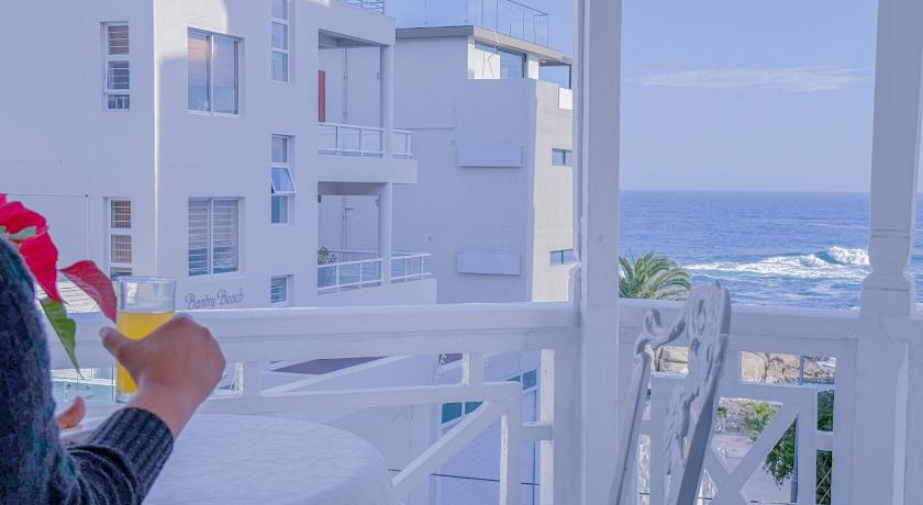 Фото Enchanted Guest House