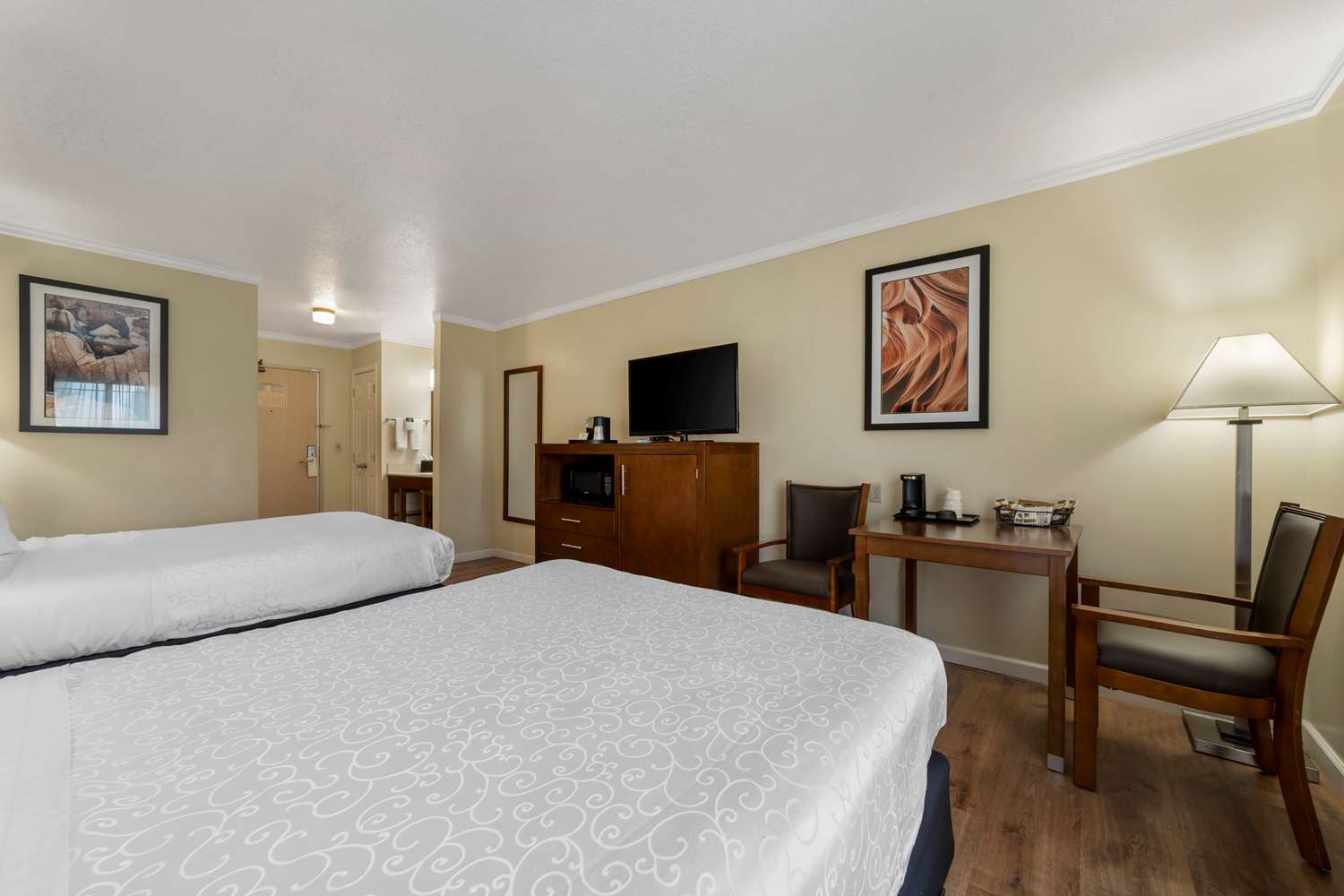 Фото Best Western Plus Northwoods Inn