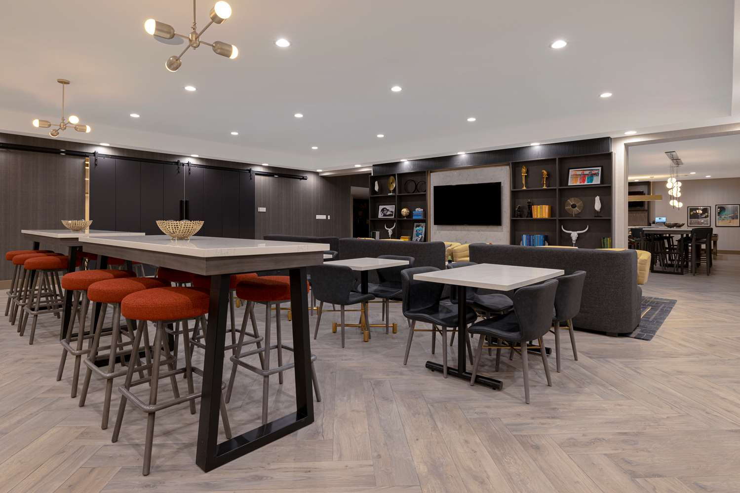 Фото DoubleTree by Hilton Palmdale, Ca