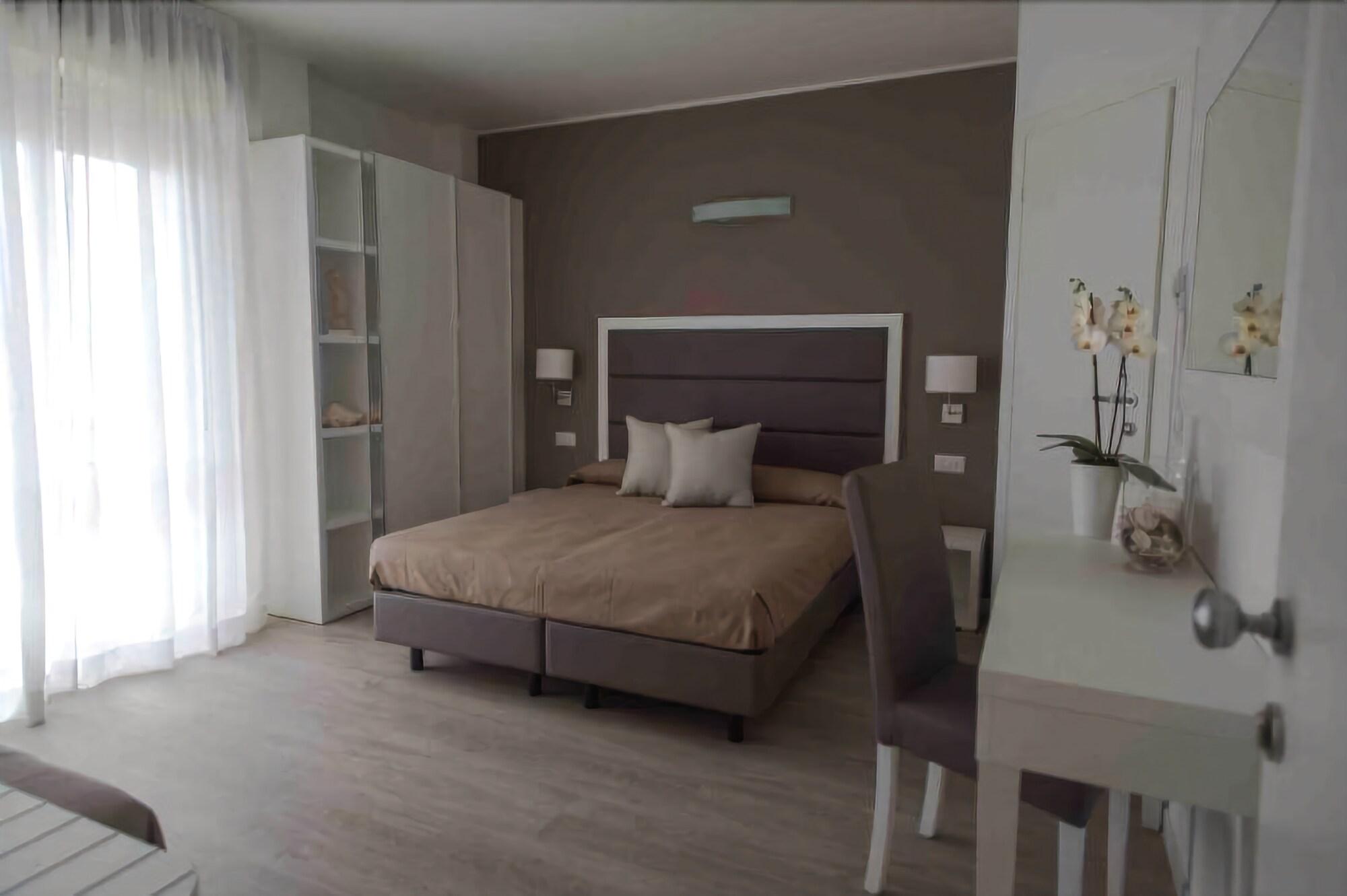 Фото Hotel Ardea