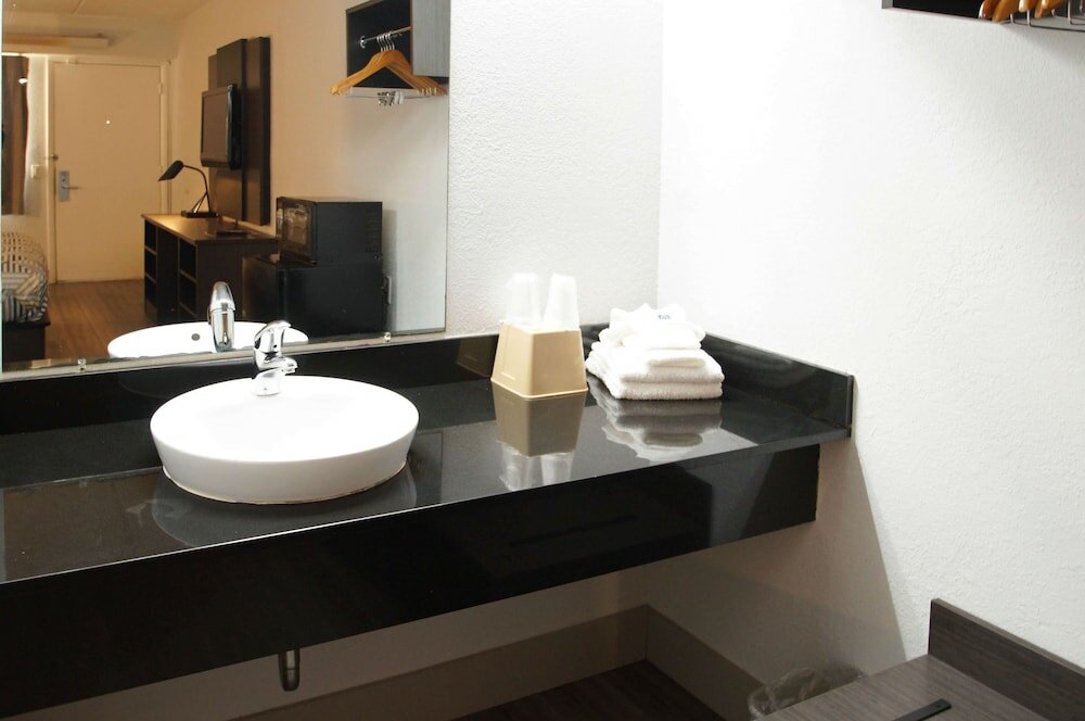 Фото Motel 6 Charlotte, Nc - Coliseum