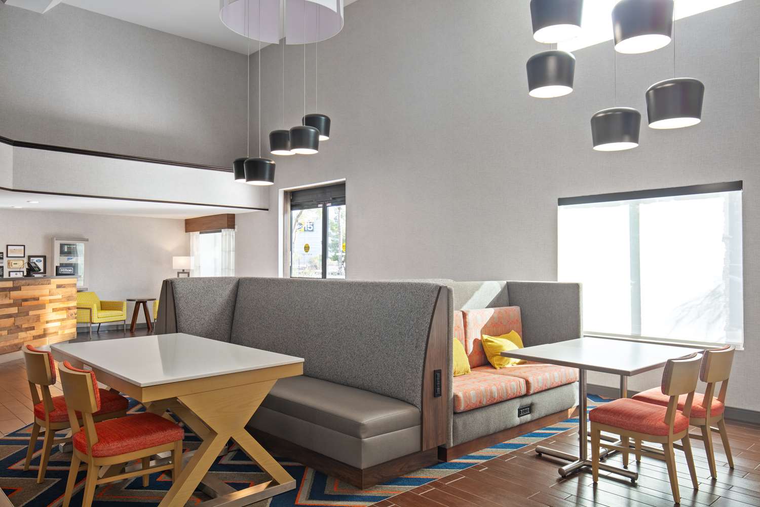 Фото Hampton Inn Phoenix-Airport North