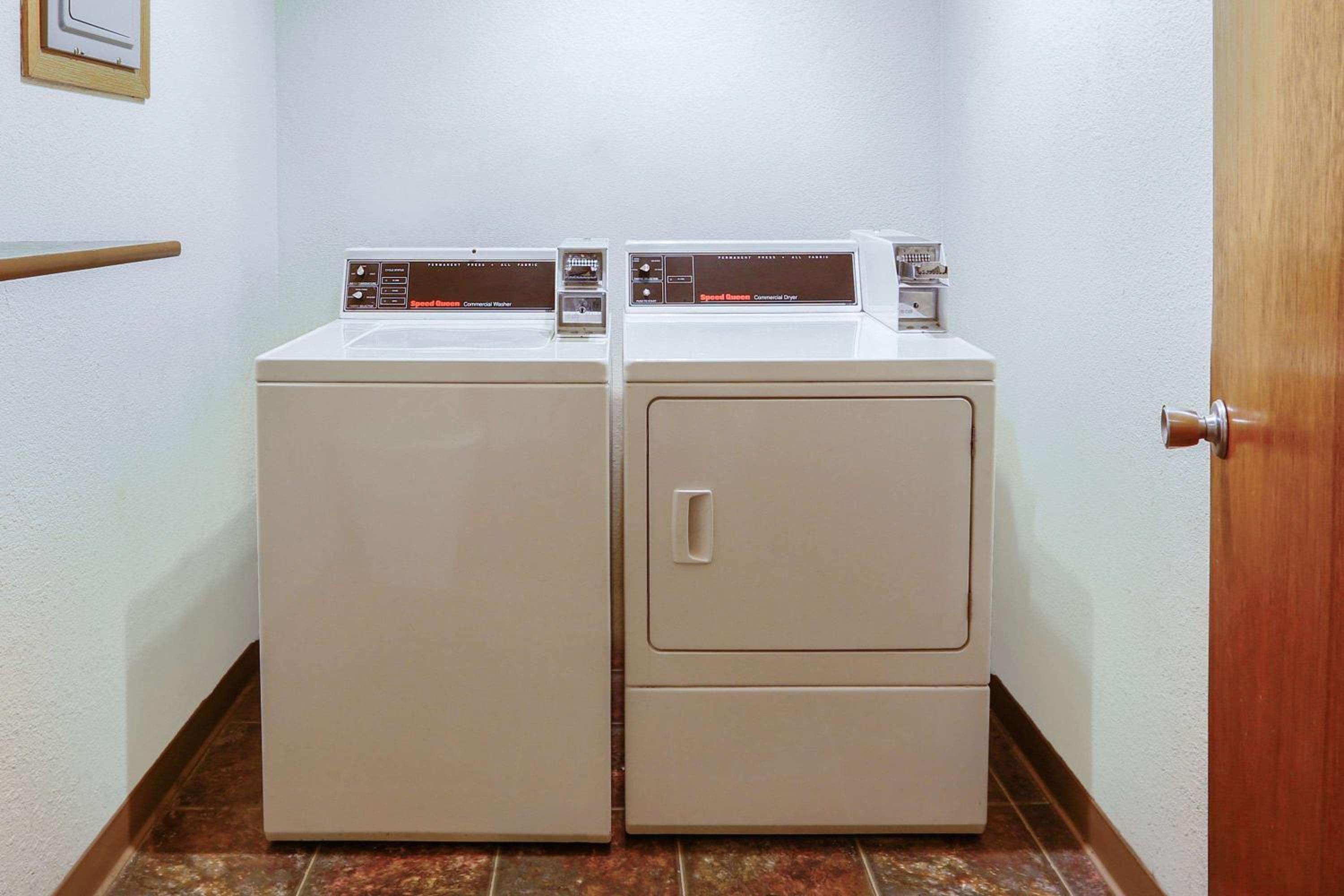 Фото Howard Johnson by Wyndham Helena