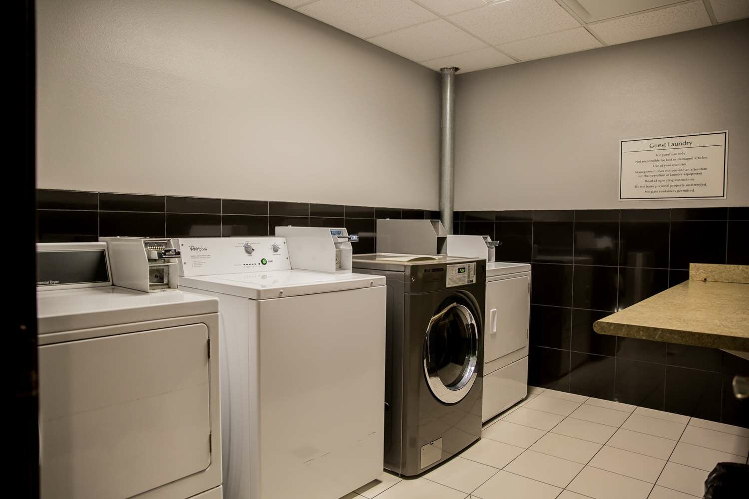 Фото Evangeline Downs Hotel, Ascend Hotel Collection