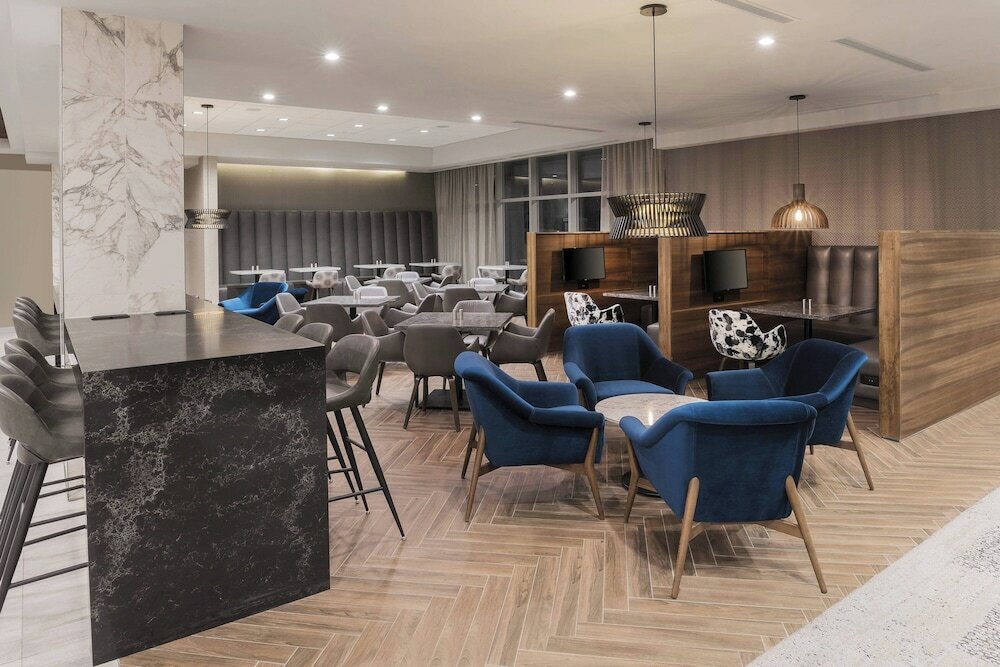 Фото Courtyard by Marriott Burlington