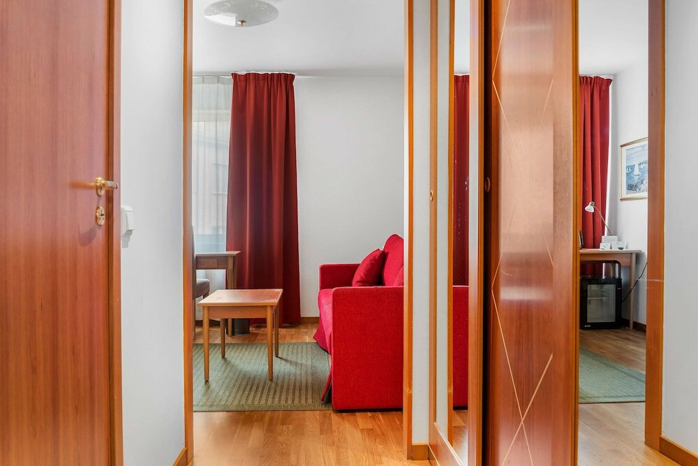 Фото Sure Hotel by Best Western Esplanade