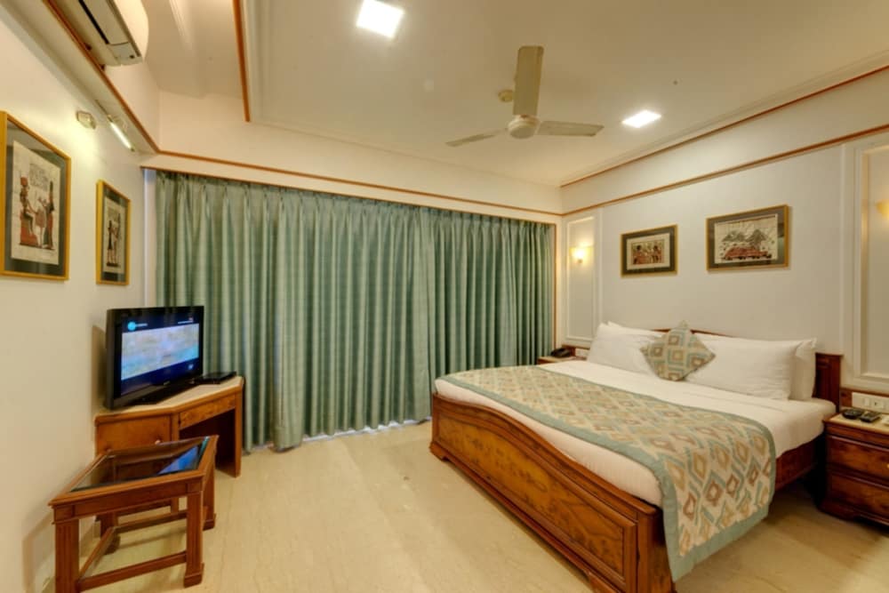 Фото Hotel Regal Enclave