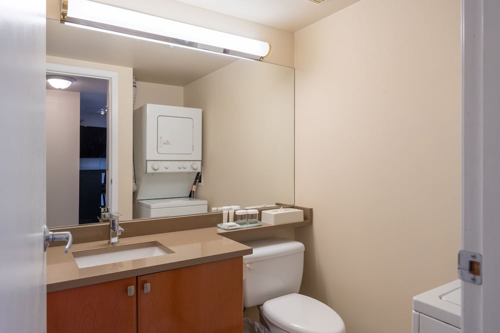 Фото Executive Hotel Vancouver Airport