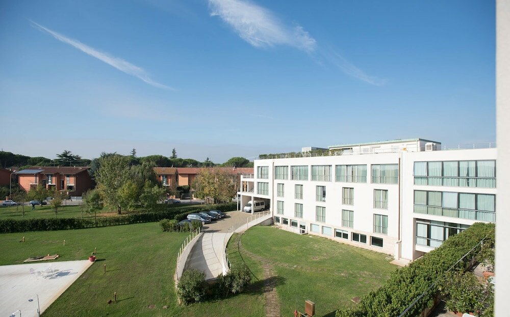 Фото Pisa Hotel Tower Plaza