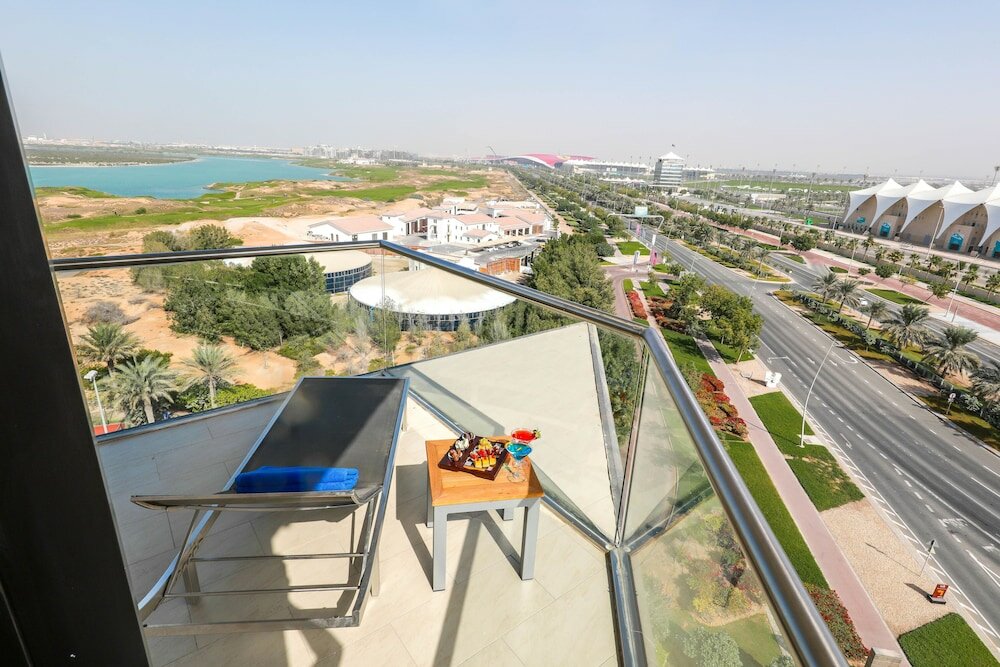 Фото Park Inn by Radisson Abu Dhabi Yas Island