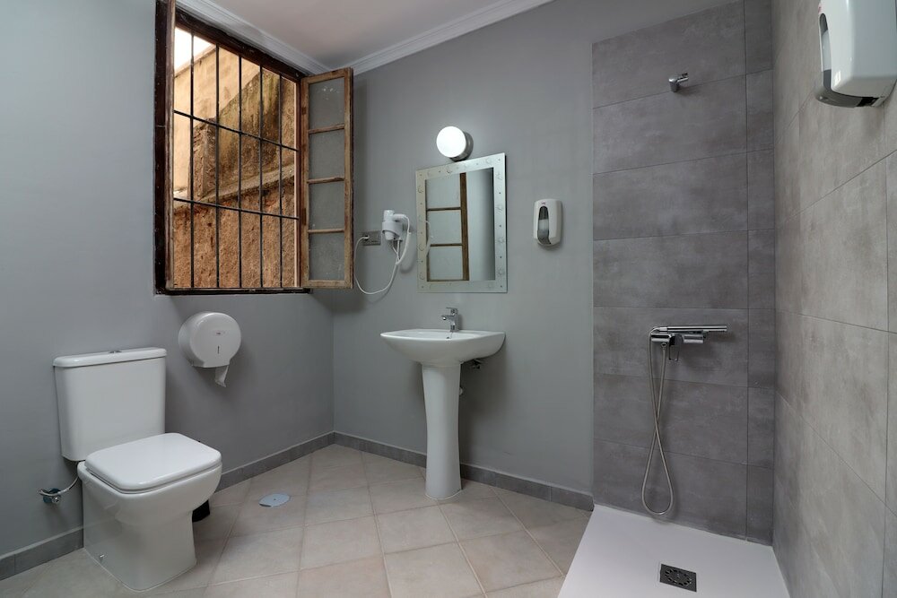 Фото Feel Hostels City Center