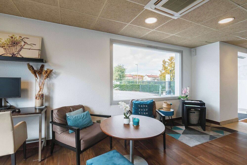 Фото Hotel Campanile Lyon Est Bron Eurexpo