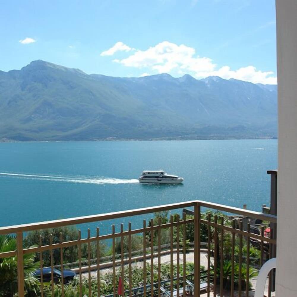 Фото Hotel Augusta Garni