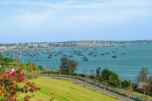 Гостиница Centara Mirage Resort Mui Ne в Провинции Биньтхуан