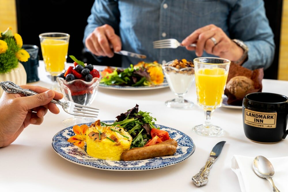 Фото Landmark Inn