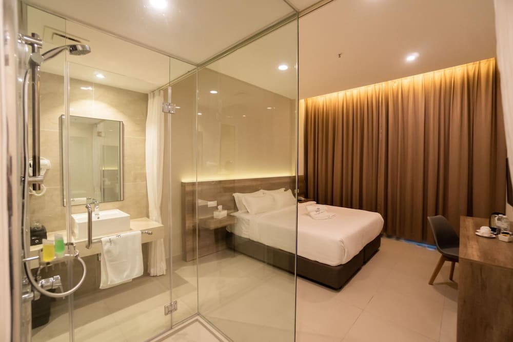 Фото D&f Boutique Hotel Seremban 2