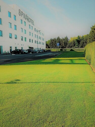 Внешний вид отеля 8Piuhotel в Лечче, фото 4