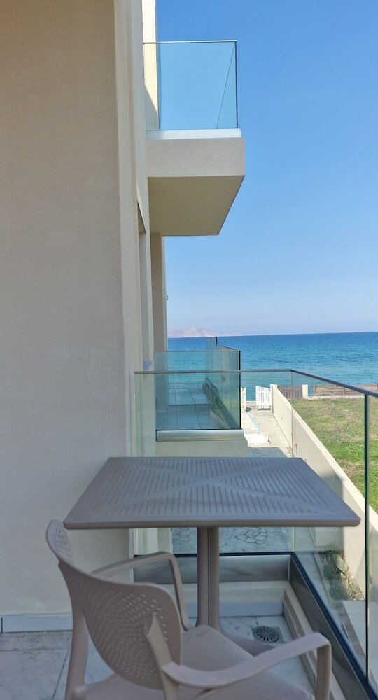 Фото Almare Beach Hotel