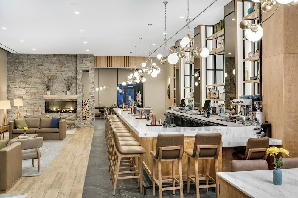 Фото Lockwood Hotel