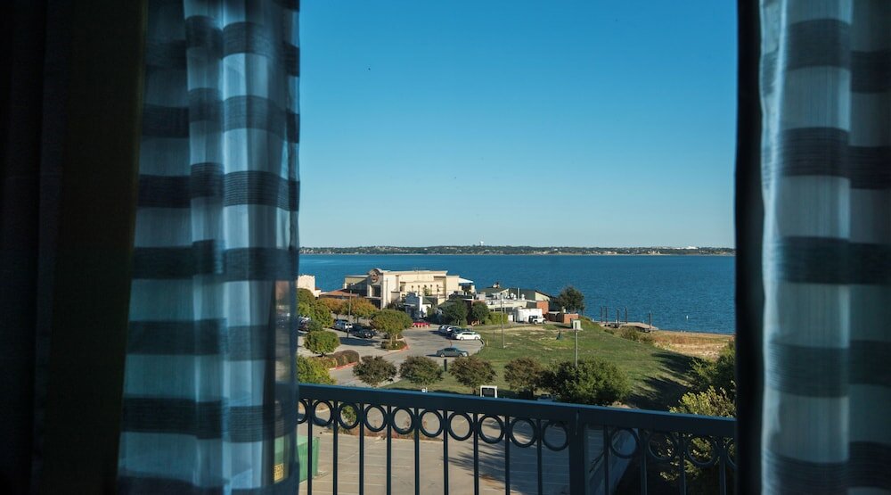 Фото Holiday Inn Express & Suites Garland E - Lake Hubbard I30, an Ihg Hotel