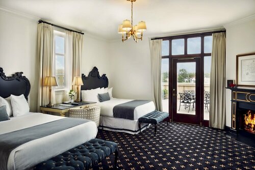 Внешний вид отеля French Quarter Inn в Чарлстоне, фото 4