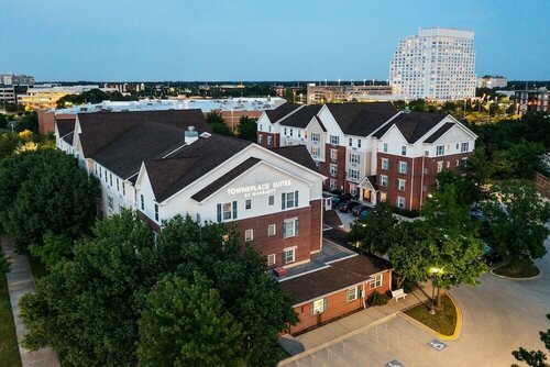 Гостиница TownePlace Suites by Marriott Chicago Lombard в Элмхерсте