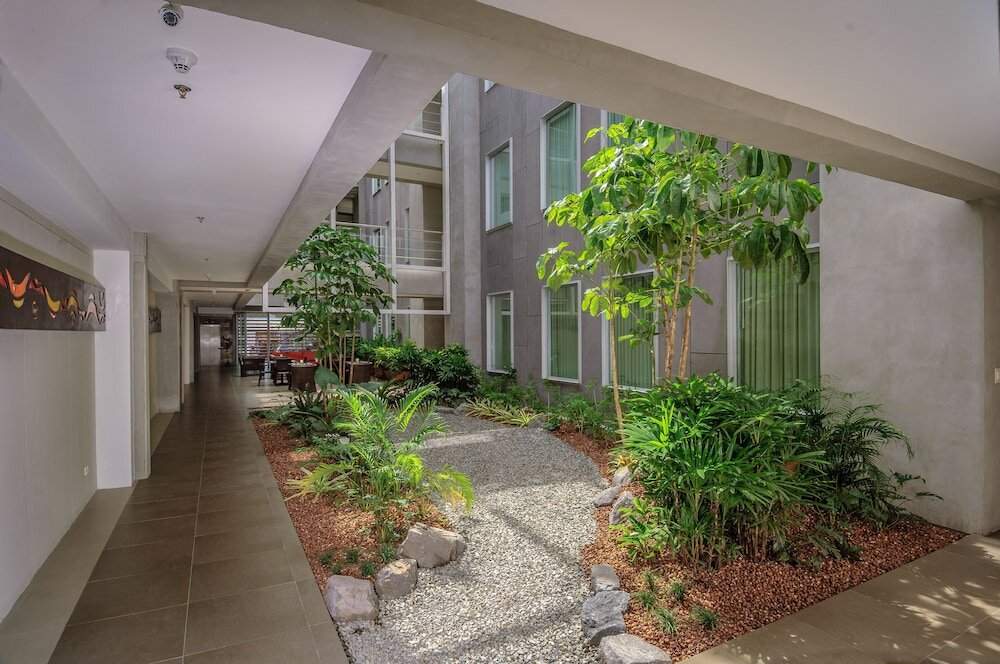 Фото Isla Verde Hotel